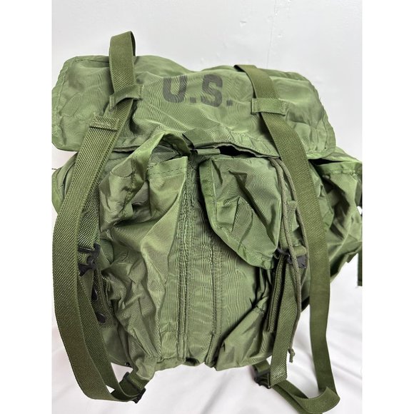 VTG USGI Field Pack Combat Nylon Med LC-2 Ruck Sack #8465-01-019-9102 Bag New - Picture 1 of 16